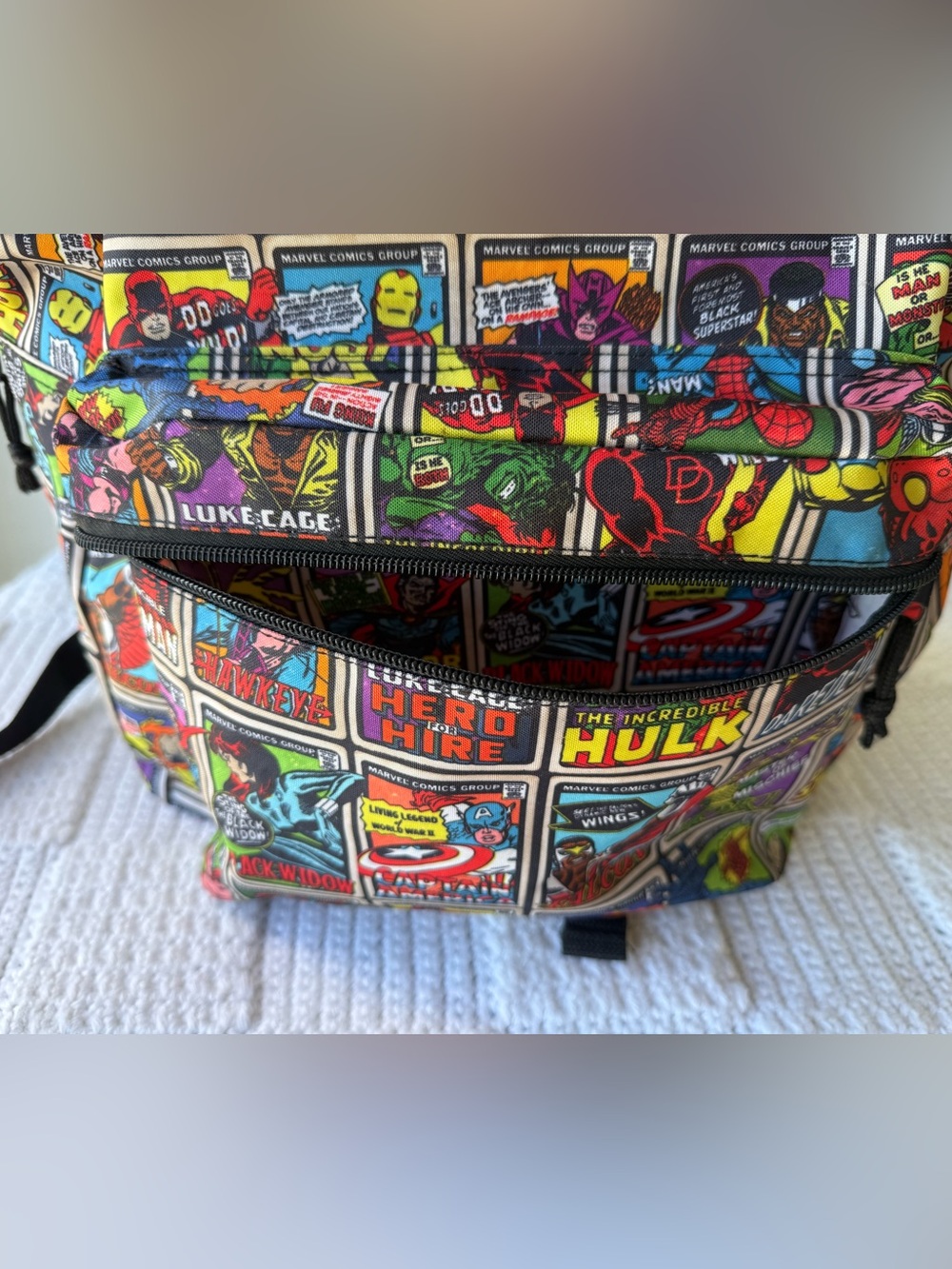 Marvel Comics Print Backpack - Picture 13 of 16